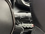Peugeot 208 Allure 1.2 Hybrid 110PK e-DCS6 Automaat Navigatie, Rondomzichtcamera, Climate Control, Adaptieve Cruise Control, Parkeersensoren