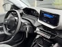 Peugeot 208 Allure 1.2 Hybrid 110PK e-DCS6 Automaat Navigatie, Rondomzichtcamera, Climate Control, Adaptieve Cruise Control, Parkeersensoren