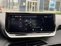 Peugeot 208 Allure 1.2 Hybrid 110PK e-DCS6 Automaat Navigatie, Rondomzichtcamera, Climate Control, Adaptieve Cruise Control, Parkeersensoren