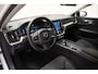 Volvo V60 2.0 B3 Essential Facelift Aut. [ Navi Camera Carplay ]