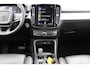 Volvo XC40 T4 Automaat Recharge R-Design Expression | Adapt. Cruise | El. Trekhaak | Camera | BLIS | Verw.  Voorstoelen & Stuurwiel | Leder | Keyless |