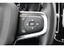Volvo XC40 T4 Automaat Recharge R-Design Expression | Adapt. Cruise | El. Trekhaak | Camera | BLIS | Verw.  Voorstoelen & Stuurwiel | Leder | Keyless |