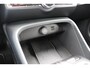 Volvo XC40 T4 Automaat Recharge R-Design Expression | Adapt. Cruise | El. Trekhaak | Camera | BLIS | Verw.  Voorstoelen & Stuurwiel | Leder | Keyless |
