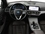 BMW 3-Serie 330e Business Edition Plus | Sportstoelen | Leder | Adaptive cruise | Stoelverwarming | Carplay | Stuurverwarming | Navigatie | Parkeerhulp | Full LED | Live Cockpit | Individual Aventurinrot metallic | PHEV | Plug In