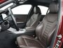BMW 3-Serie 330e Business Edition Plus | Sportstoelen | Leder | Adaptive cruise | Stoelverwarming | Carplay | Stuurverwarming | Navigatie | Parkeerhulp | Full LED | Live Cockpit | Individual Aventurinrot metallic | PHEV | Plug In