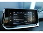 Peugeot 208 1.2 PureTech Allure Pack | Trekhaak | Adapt. cruise control | Lichtmetalen velgen | Stoelverwarming | Camera |