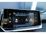 Peugeot 208 1.2 PureTech Allure Pack | Trekhaak | Adapt. cruise control | Lichtmetalen velgen | Stoelverwarming | Camera |
