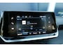 Peugeot 208 1.2 PureTech Allure Pack | Trekhaak | Adapt. cruise control | Lichtmetalen velgen | Stoelverwarming | Camera |