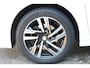 Peugeot 208 1.2 PureTech Allure Pack | Trekhaak | Adapt. cruise control | Lichtmetalen velgen | Stoelverwarming | Camera |