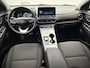 Hyundai Kona Electric EV Fashion 64 kWh 3- Fase SOH 95,6% | Warmtepomp | Camera | Navigatie | Head-Up Display