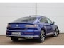 Volkswagen Arteon 1.4 TSI eHybrid R-Line Business+ 218pk DSG6 | SOH 93,8% | Pano | HUD | Trekhaak