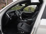 BMW iX3 High Executive 80 kWh | Panoramadak | Trekhaak | Head-Up Display | 360 Camera | Harman Kardon | Sfeerverlichting |
