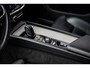 Volvo V60 Cross Country 2.0 B5 AWD Pro | Achteruitrijcamera | Parkeersensoren | Lederen Bekleding | Parkeerverwarming | Navigatie | Apple Carplay | Android Auto | Elektrische Achterklep | Keyless Entry | Stoelverwarming voor en achter