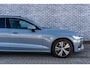 Volvo V60 2.0 B3 Momentum Advantage | Achteruitrijcamera | Parkeersensoren | Stoelverwarming | Navigatie | Apple Carplay | Android Auto | Lichtmetalen Velgen 17 inch
