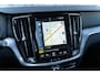 Volvo V60 2.0 B3 Momentum Advantage | Achteruitrijcamera | Parkeersensoren | Stoelverwarming | Navigatie | Apple Carplay | Android Auto | Lichtmetalen Velgen 17 inch