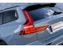 Volvo V60 2.0 B3 Momentum Advantage | Achteruitrijcamera | Parkeersensoren | Stoelverwarming | Navigatie | Apple Carplay | Android Auto | Lichtmetalen Velgen 17 inch