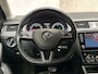 Skoda Octavia Combi 1.5 TSI Greentech Sport 150Pk Automaat (APPLE CARPLAY, GROOT NAVI, CLIMATE, STOELVERWARMING, SPORTSTOELEN, CRUISE, PARKEERSENSOREN, NIEUWE APK, NIEUWSTAAT)