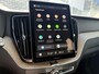 Volvo XC60 2.0 T6 Plug-in hybrid AWD Plus Dark | Facelift | Head-Up | Panoramadak | Trekhaak | 360 Camera | All-Season Banden | Google | Stoel en Stuurverwarming |