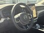 Volvo XC60 2.0 T6 Plug-in hybrid AWD Plus Dark | Facelift | Head-Up | Panoramadak | Trekhaak | 360 Camera | All-Season Banden | Google | Stoel en Stuurverwarming |
