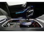 BMW X5 xDrive45e M Sport / Maxton Design Bodykit V.2 / Panoramadak / Achterasbesturing / BMW Laser Light / Elektr. verstelbare voorstoelen + memory / Stoelkoeling + -verwarming / Soft Close / Ambienteverlichting / HUD / Rondomzichtcamera / Apple Carplay - Android Auto / Achterbank verwarming / 22'' LMV / Achteruitrijcamera / Dodehoek detectie / Lederen bekleding