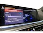 BMW X5 xDrive45e M Sport / Maxton Design Bodykit V.2 / Panoramadak / Achterasbesturing / BMW Laser Light / Elektr. verstelbare voorstoelen + memory / Stoelkoeling + -verwarming / Soft Close / Ambienteverlichting / HUD / Rondomzichtcamera / Apple Carplay - Android Auto / Achterbank verwarming / 22'' LMV / Achteruitrijcamera / Dodehoek detectie / Lederen bekleding