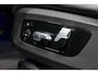 BMW X5 xDrive45e M Sport / Maxton Design Bodykit V.2 / Panoramadak / Achterasbesturing / BMW Laser Light / Elektr. verstelbare voorstoelen + memory / Stoelkoeling + -verwarming / Soft Close / Ambienteverlichting / HUD / Rondomzichtcamera / Apple Carplay - Android Auto / Achterbank verwarming / 22'' LMV / Achteruitrijcamera / Dodehoek detectie / Lederen bekleding