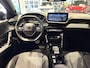 Peugeot 2008 1.2 Hybrid 145 Pk Allure * Navigatie * Keyless Open & Start * Dodehoekbewaking * Camera voor & Achter * Ckimate & Adaptive Cruise Control * Vingerhoets; Vierde Generatie Eersteklas Service. Al meer dan 100 jaar een begrip in de Brabantse Kempen.