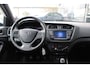 Hyundai i20 1.0 T-GDI Black Edition | Achterbank in delen neerklapbaar | Airco | Bandenspanningscontrolesysteem