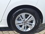 Toyota Yaris 1.5 Hybrid 115 Active Red Pack NL Auto Carplay Clima Cruise Nieuw Model