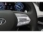 Hyundai Santa Fe 1.6 T-GDI PHEV Premium Plus Sky | Elektrisch verstelb. bestuurdersstoel met geheugen | Rondomzicht camera | Elektrisch bedienbare achterklep | Achterbank in delen neerklapbaar | Achterbank verwarmd | Achteruitrijcamera