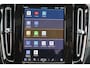 Volvo EX40 Extended Range Ultra 82 kWh - Panorama/schuifdak - IntelliSafe Assist & Surround - 360º Camera - Harman/Kardon audio - Verwarmde voorstoelen & stuur - Parkeersensoren voor & achter - Elektr. bedienb. voorstoelen met geheugen links - Draadloze tel. lader - Warmtepomp - Extra getint glas - 19' LMV