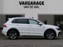 Volkswagen Tiguan 2.0 TSI 4Motion Highline Business R | 3x R-line | Panoramadak | Leder | Memory | Head-up display | Virtual Cockpit | Elektrische achterklep | Dodehoek detectie | ACC | Apple-/Android Carplay | Draadloze telefoonlader