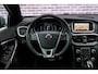 Volvo V40 1.5 T3 Polar+ Sport | R-Design | Panoramadak | Standkachel | Memory | Leer | Stoelverwarming |