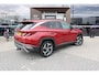 Hyundai Tucson 1.6 T-GDI HEV Premium Sky | Achterbank in delen neerklapbaar | Achterbank verwarmd | Achteruitrij assistent