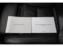 Volvo XC40 Plug-in Hybrid T4 Ultimate Bright | PHEV | 360 Graden Camera | Lederen Bekleding | Panoramadak | Elektrisch Verstelbare Voorstoelen | Keyless Entry | Elektrische Achterklep | Navigatie | Apple Carplay | Android Auto | BLIS | Cruise Control Adaptief