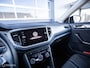 Volkswagen T-Roc 1.0 TSI Style Business 15DKM!!