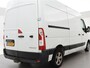 Renault Master T35 2.3 dCi L2H2 125 PK AUT. + TREKHAAK | NAVIGATIE | AIRCO | LMV | CRUISE CONTROL