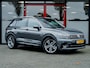 Volkswagen Tiguan 1.5 TSI ACT Highline Business R | Trekhaak | R-Line | LED Koplampen Adaptief | Navigatie | Apple Carplay | Android Auto | Adaptieve Cruise Control | Virtual Cockpit | Privacy Glas | Metallic Lak | 19'' Lichtmetalen Velgen |