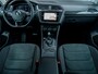 Volkswagen Tiguan 1.5 TSI ACT Highline Business R | Trekhaak | R-Line | LED Koplampen Adaptief | Navigatie | Apple Carplay | Android Auto | Adaptieve Cruise Control | Virtual Cockpit | Privacy Glas | Metallic Lak | 19'' Lichtmetalen Velgen |