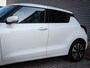 Suzuki Swift 1.2 Stijl | Airco | Navi | Cruise | Stoelverwarming | Lichtmetaal |