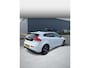 Volvo V40 2.0 T4 Business Sport | Trekhaak Afneembaar | Panoramadak | Lederen Bekleding | Parkeersensoren | Navigatie | Achteruitrijcamera | LED Koplampen