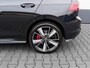 Volkswagen Golf GTE 1.4 eHybrid 245pk | Navigatie | IQ light | 18 inch LMV | Trekhaak