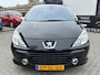 Peugeot 307 1.6-16V Griffe | lange apk | leder bekleding | isofix | goedkoper rijden kan haast niet