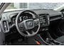 Volvo XC40 1.5 T3 | Navigatie | Trekhaak | Achteruitrijcamera | Stoelverwarming | Parkeersensoren | LED Koplampen | Climate Control | Lichtmetalen Velgen 17 inch | Volvo On Call