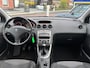 Peugeot 308 1.6 VTi Style | cruise | airco | trekhaak | pdc | nieuwe apk keuring