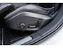Volvo V60 2.0 T6 Twin Engine AWD R-Design | Plug-in Hybrid (PHEV) | Panoramadak | Head-Up Display | Harman Kardon Audio | Achteruitrijcamera | Stoelverwarming voor en achter | Navigatie | Keyless Entry | Lichtmetalen Velgen 19 inch