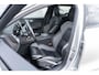 Volvo V60 2.0 T6 Twin Engine AWD R-Design | Plug-in Hybrid (PHEV) | Panoramadak | Head-Up Display | Harman Kardon Audio | Achteruitrijcamera | Stoelverwarming voor en achter | Navigatie | Keyless Entry | Lichtmetalen Velgen 19 inch