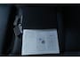 Volvo V60 2.0 T6 Twin Engine AWD R-Design | Plug-in Hybrid (PHEV) | Panoramadak | Head-Up Display | Harman Kardon Audio | Achteruitrijcamera | Stoelverwarming voor en achter | Navigatie | Keyless Entry | Lichtmetalen Velgen 19 inch