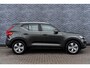 Volvo XC40 2.0 T4 Inscription | Trekhaak | Panoramadak | Achteruitrijcamera | BLIS | Cruise Control Adaptief | Elektrisch Verstelbare Voorstoelen | Navigatie | Apple Carplay | Android Auto | Keyless Entry | LED Koplampen Adaptief