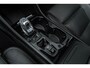 Volvo XC40 2.0 T4 Inscription | Trekhaak | Panoramadak | Achteruitrijcamera | BLIS | Cruise Control Adaptief | Elektrisch Verstelbare Voorstoelen | Navigatie | Apple Carplay | Android Auto | Keyless Entry | LED Koplampen Adaptief